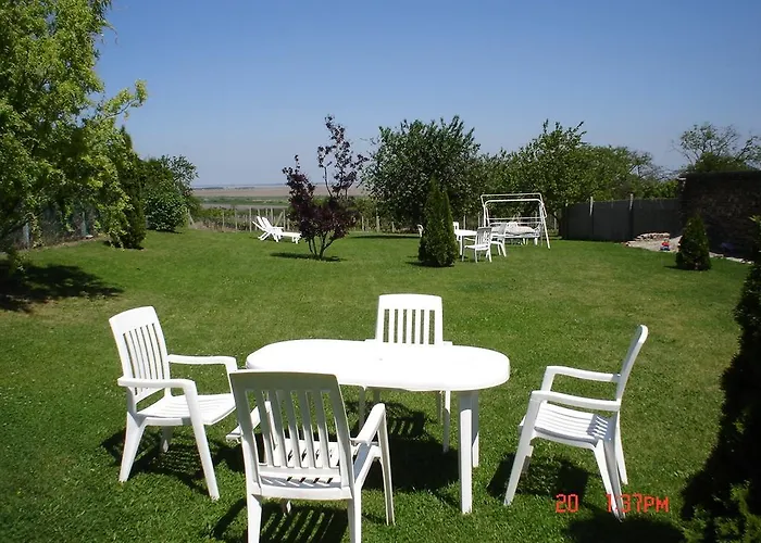 Szuts Vendeghaz Fertőrákos