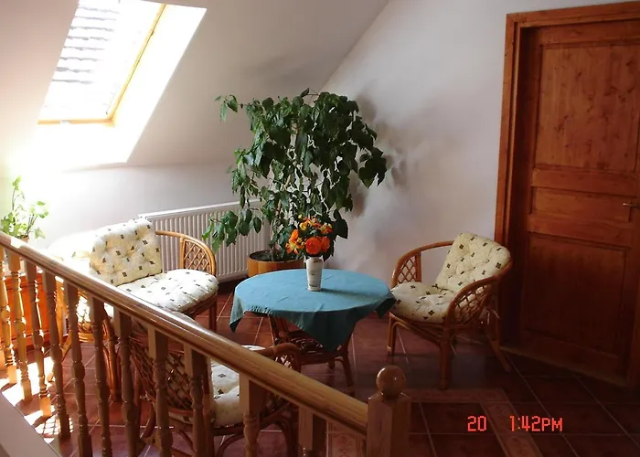 Szuts Vendeghaz بيت ضيافة Fertőrákos